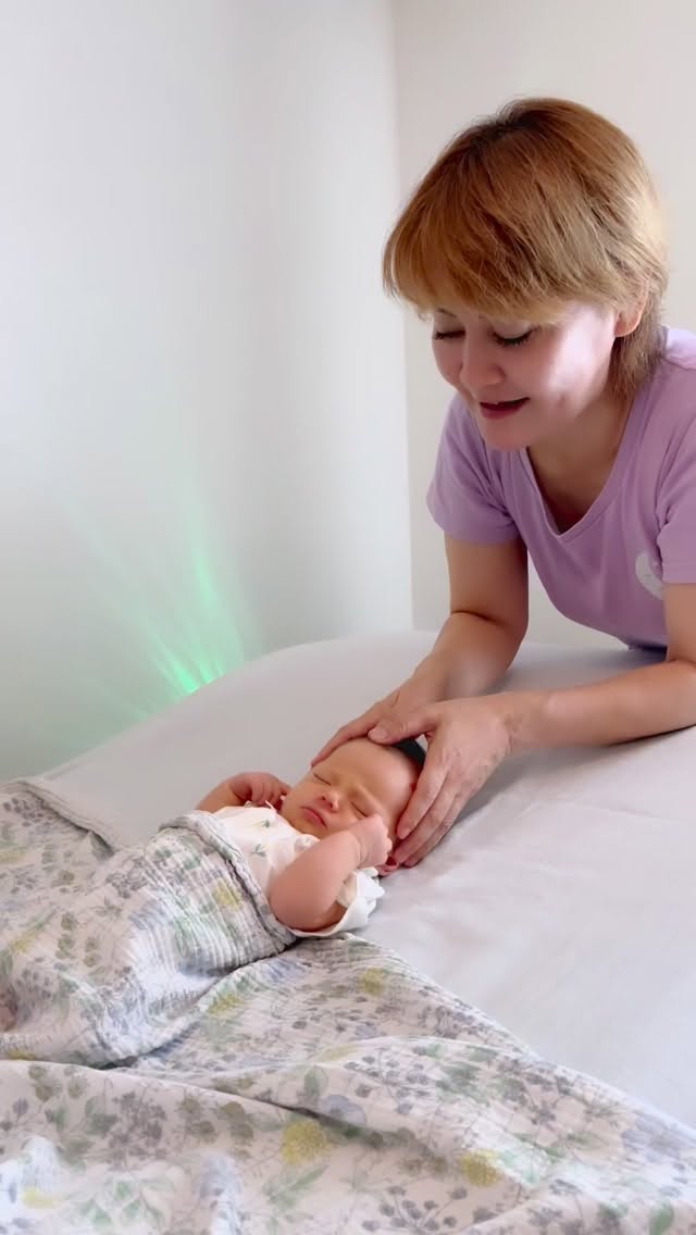 最年少のお客様は
生後２週間ベビー！

孫が成長したら、
この動画を見せようと思います
（ちょっと頭さわってみただけ😆）

赤ちゃんって、
寝てるだけでも癒しなの不思議🤤🤤

6月のご予約受付中でーす♪

@neochi_salon 
プロフィールにある
リンクからお待ちしてます🫶